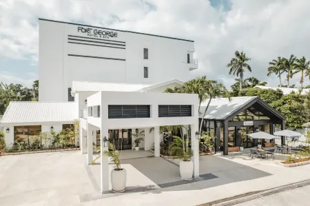 Fort George Hotel and Spa Belize Отели рядом с достопримечательностью «The Belize Sign Monument»
