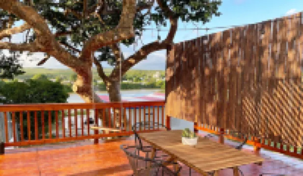 パラメラスビーチアパートメンツ