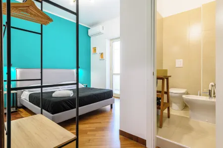 Dimora Vomero Отели рядом с достопримечательностью «Парк Вирджилиано»