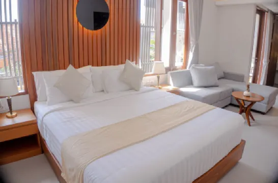 田中チャングーゲストハウス ラパンガン・カンター・デサ・ティビューベネン周辺のホテル