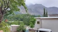Sakura Lodges Hunza Hotels in Garelt