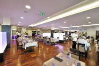 Hotel Molindrio Plava Laguna - breakfast