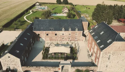 Domaine Sur les Sarts Hotels in Tihange