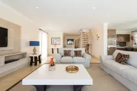 Villas Alondra Hotels in Conil