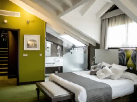 Costa Esmeralda Suites Hotels in Suances