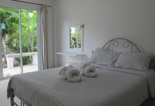 4. 찰리스 방갈로..