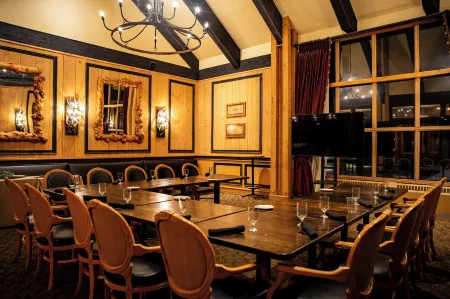 Grouse Mountain Lodge