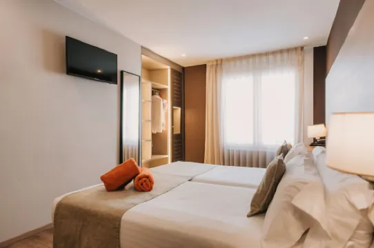 Hotel Windsor Tossa - Adults Only 16