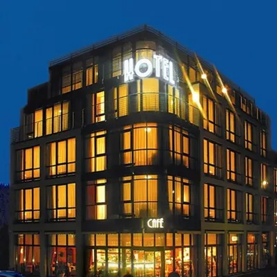 Koncept Hotel Benedikt Отели рядом с достопримечательностью «Хольцлар»