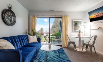 The Shores Lake View Condo Unit 5606