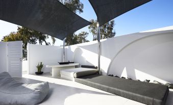 Le Blanc Nest