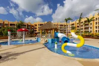The Royal Haciendas All Suites Resort & Spa - Family