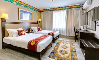 Hotel Lotus Gems