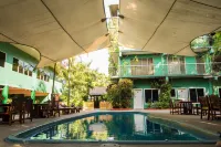 Hideaway Hotel - bar