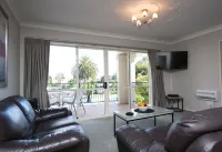 Pacific Palms Resort Hotels in Papamoa