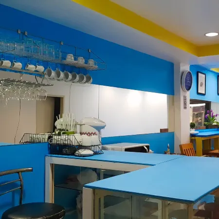 HuaHin Night Market Hostel
