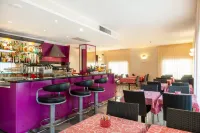 Augustus Hotel Hotels in Veglio