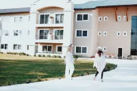 Howard Johnson Resort & Convention Center Ezeiza Hotels in 