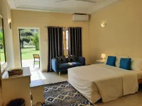 Kololi Beach Resort - balcony
