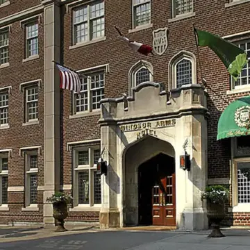 Windsor Arms Hotel