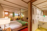 Ss Rotterdam by WestCord Các khách sạn gần Kunsthal