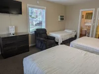 Early American Motel