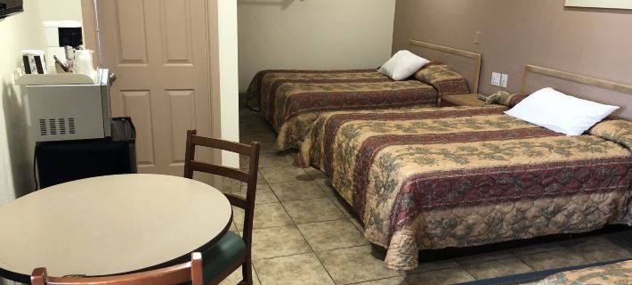 Topper Motel Hotels in Kern County
