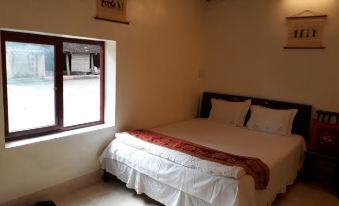 Vietnamese Ancient Village Hotel
