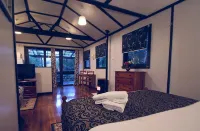 Tudor Cottages Hotels in Kalorama
