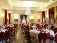Grand Hotel Capodimonte Hotels near Ospedale Monaldi
