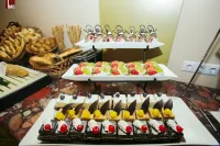 Hotel Intourist Palace Batumi - Breakfast