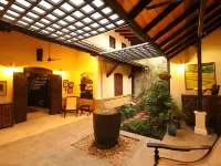 Sergeant House Boutique Villa & Private Beach Hotels in Unawatuna