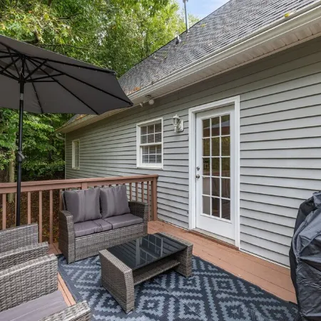Game room, great for families, centrally located in Piedmont Triad