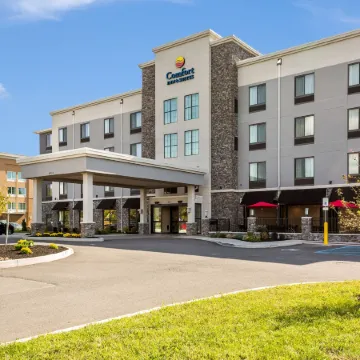 Comfort Inn & Suites Niagara Falls Blvd USA Отели рядом с достопримечательностью «Ниагарский Водопад»