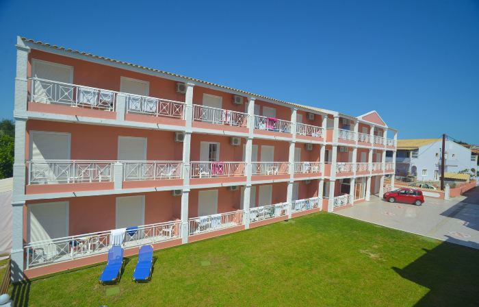 Angelina Hotel & Apartments