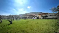 Gera's Olive Grove - Elaionas Lesvou Hotels in 