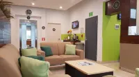 SR Hotel - 2-Star