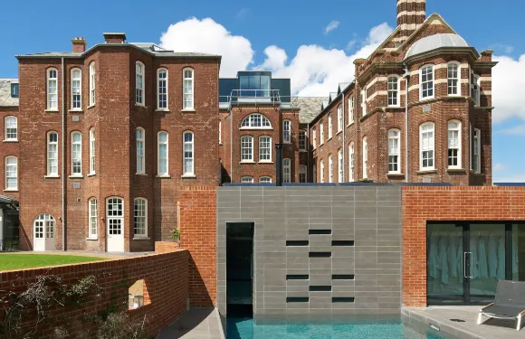 埃克塞特紅酒酒店