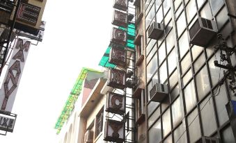Hotel Delhi Regency