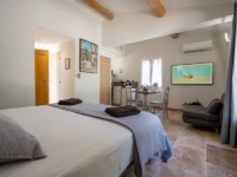 Mas la Cheneraie Hotels in Lourmarin