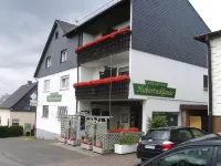 Landgasthaus Hubertusklause Hotel di Hachenburg