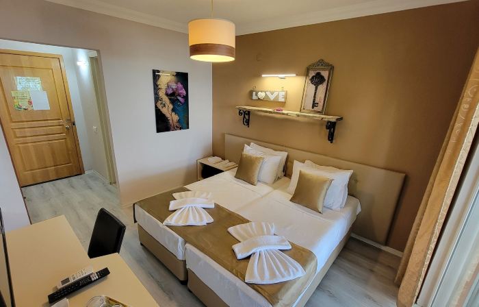 Güneş Otel