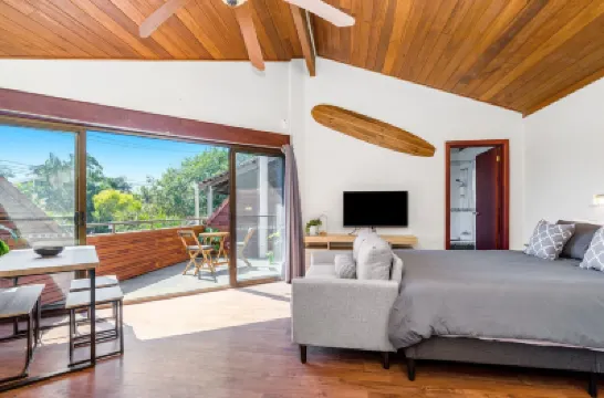 Aquarius Backpacker Resort Hotels near Walgun / Cape Byron