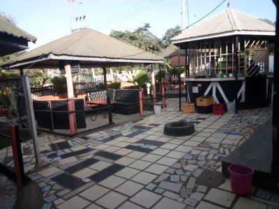 1000 Thousand Psalms Hotel