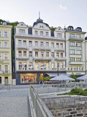 EA Hotel Elefant Hotels in 