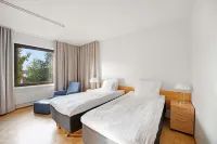 Summer Hotel Tott
