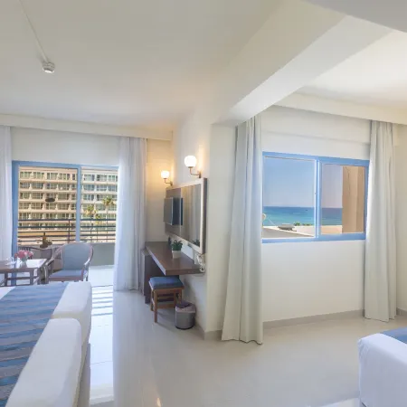 Iliada Beach Hotel