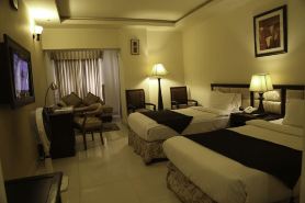 Desert Palm Hotel