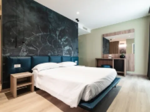 ホテル コロンボ イェーゾロのホテル