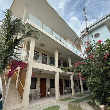 Harman Suites Moalboal